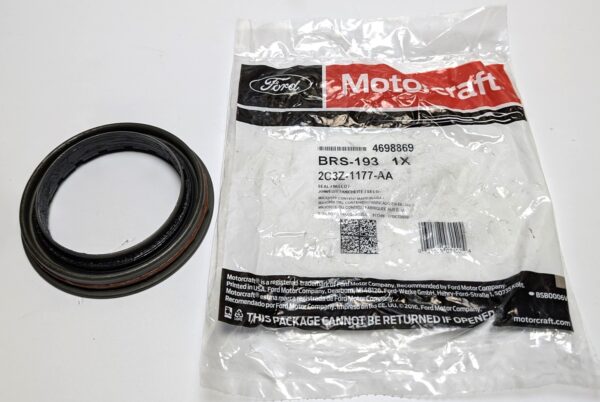 REAR HUB SEAL F250 10.5 SRW 1999-2024